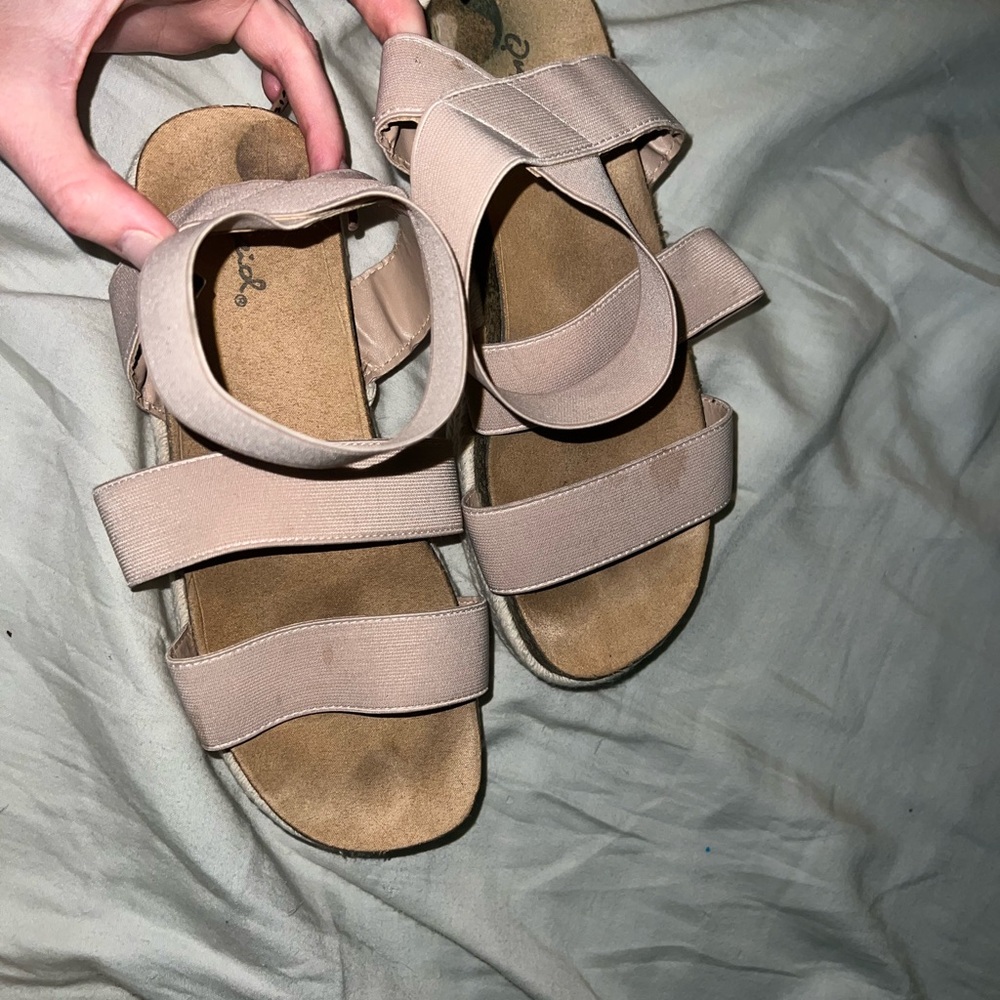 Women's Beige Sandals